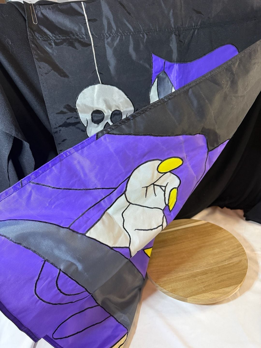 Vintage Halloween Witch and Skull Nylon House Flag Banner 27.25x39.5 10