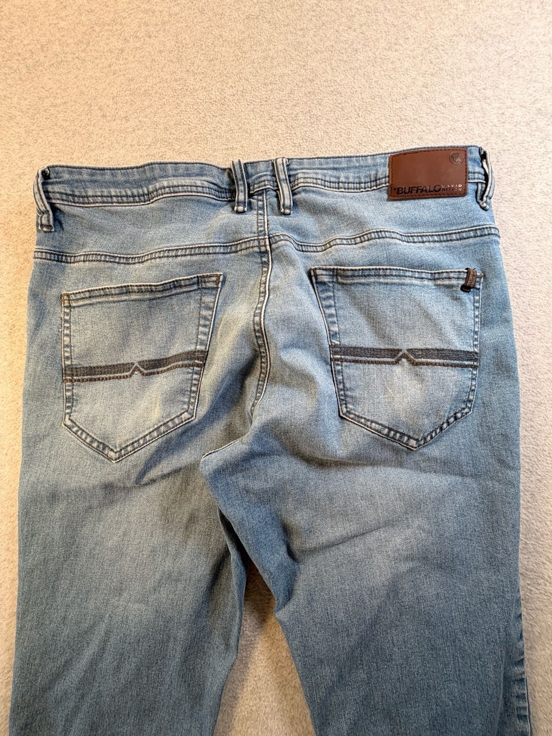 Buffalo David Bitton Axel Slim Stretch Jeans 36x30 Light Wash 11