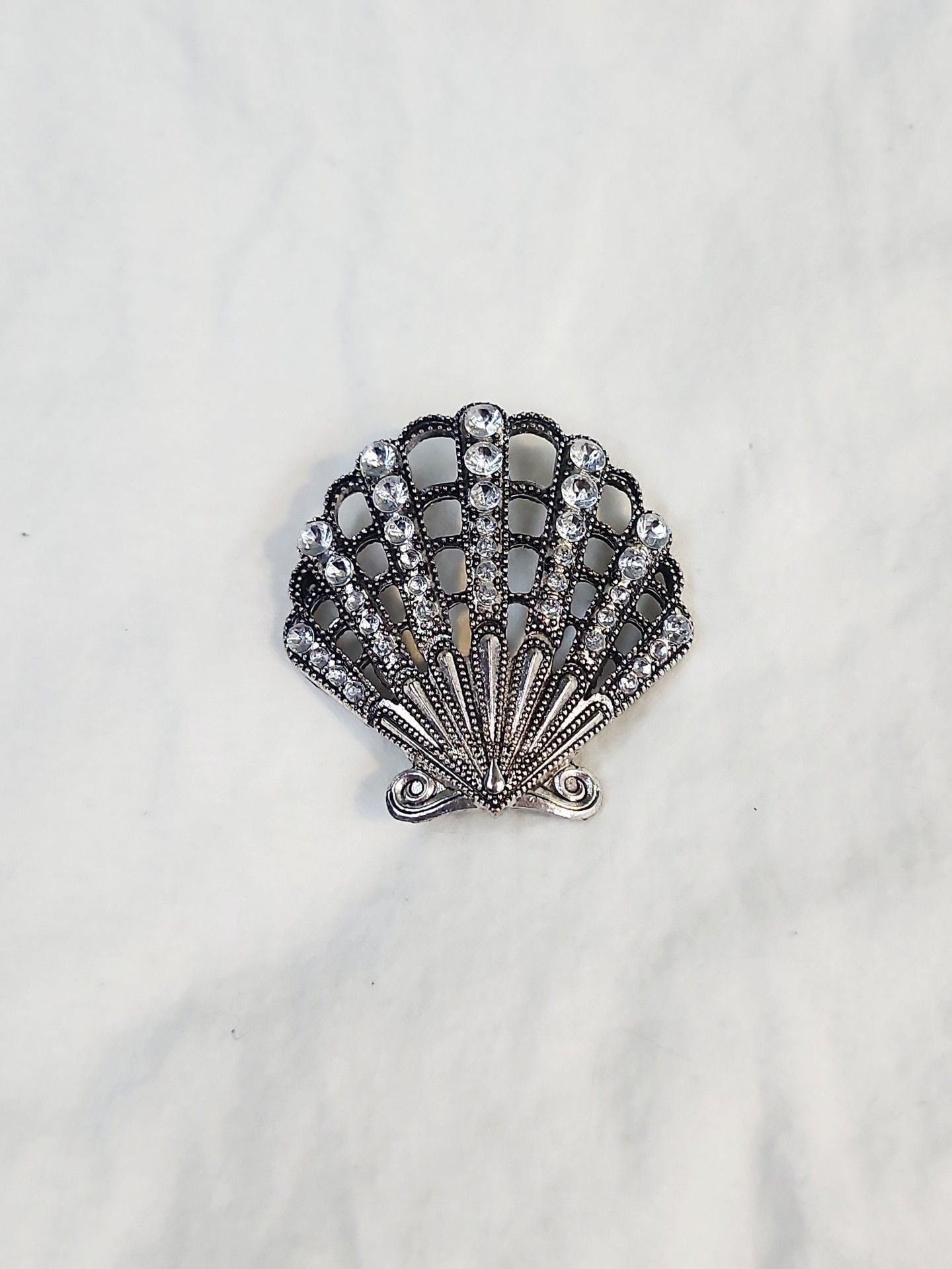 Vintage Rhinestone Seashell Brooch Pin 6