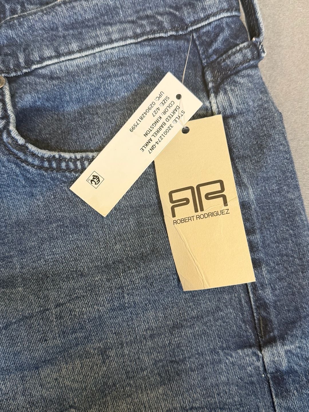 Robert Rodriguez Kingston Barrel Ankle Jeans Size 4/27 NWT Medium Wash 6