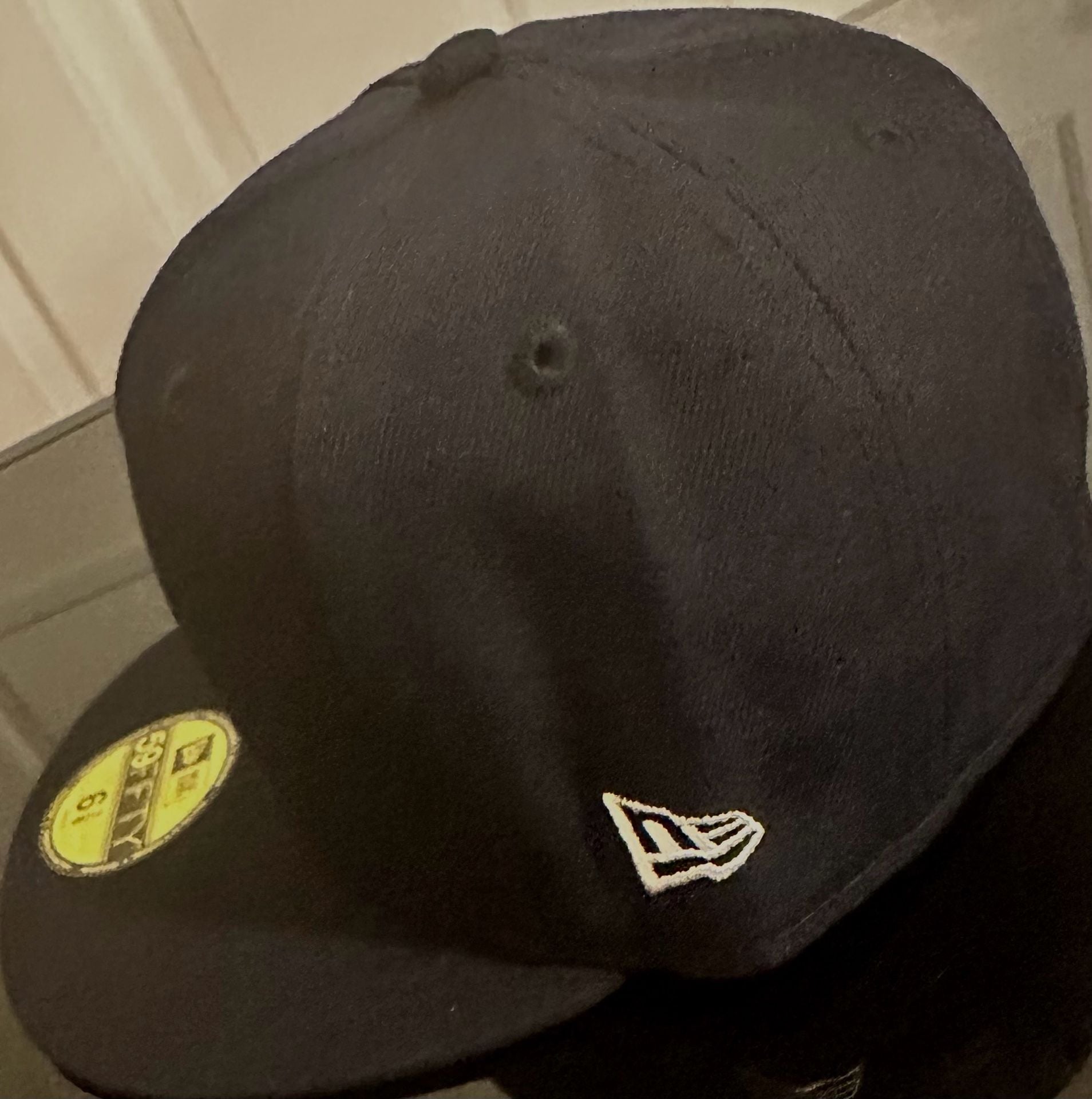 New Era 59FIFTY Fitted Hat Cap Size 6 7/8 Black CL Softball 3