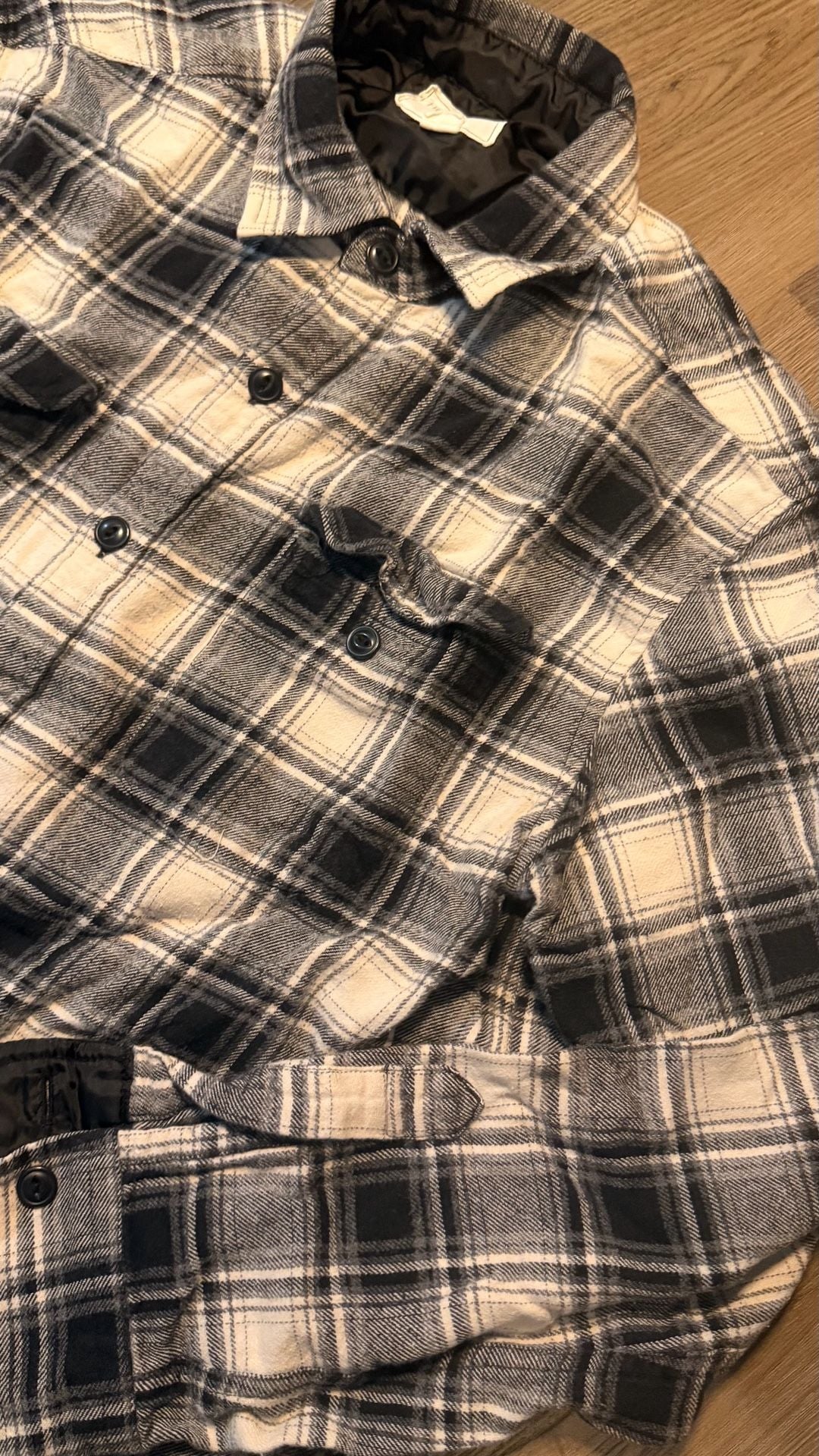 Field & Stream Plaid Flannel Shirt Size M Black White Cotton Lined 1