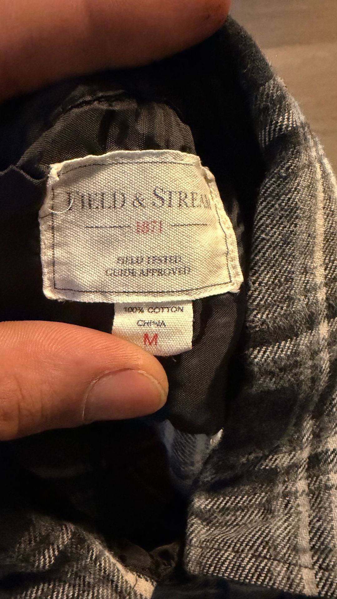Field & Stream Plaid Flannel Shirt Size M Black White Cotton Lined 2