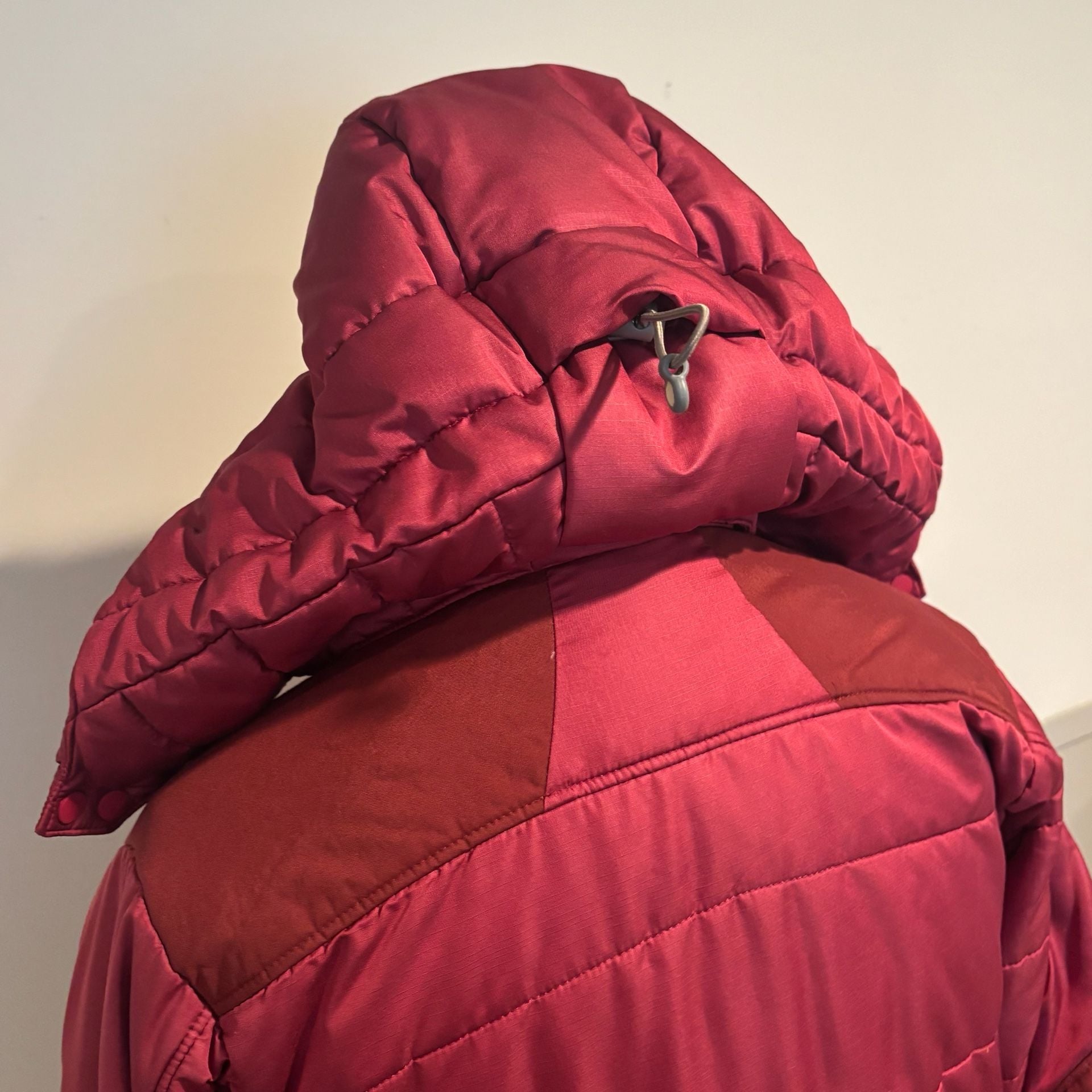 Patagonia Ski Snow Jacket Size M Red Puffer Hooded Coat 9