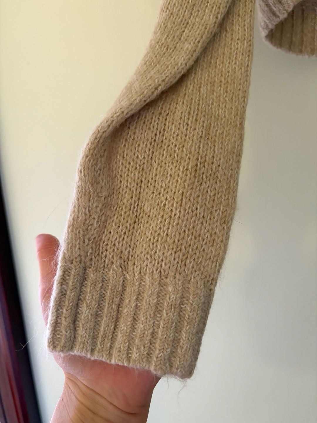 H&M Divided Cropped Sweater Size XS Beige Knit Crew Neck 4