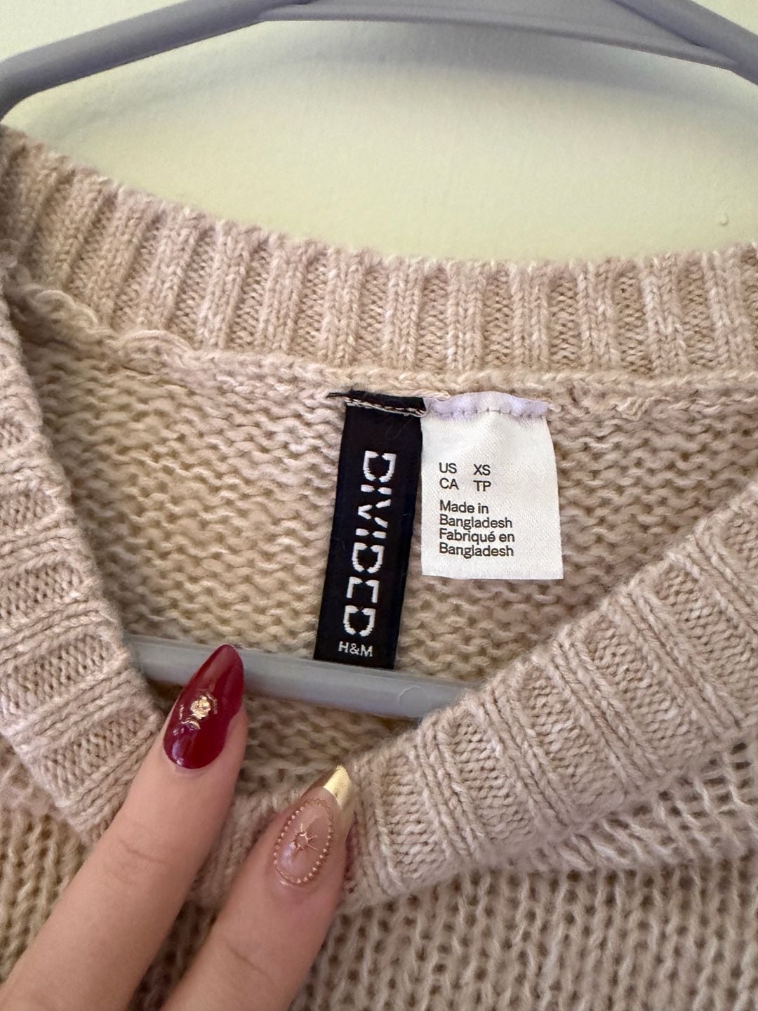 H&M Divided Cropped Sweater Size XS Beige Knit Crew Neck 5