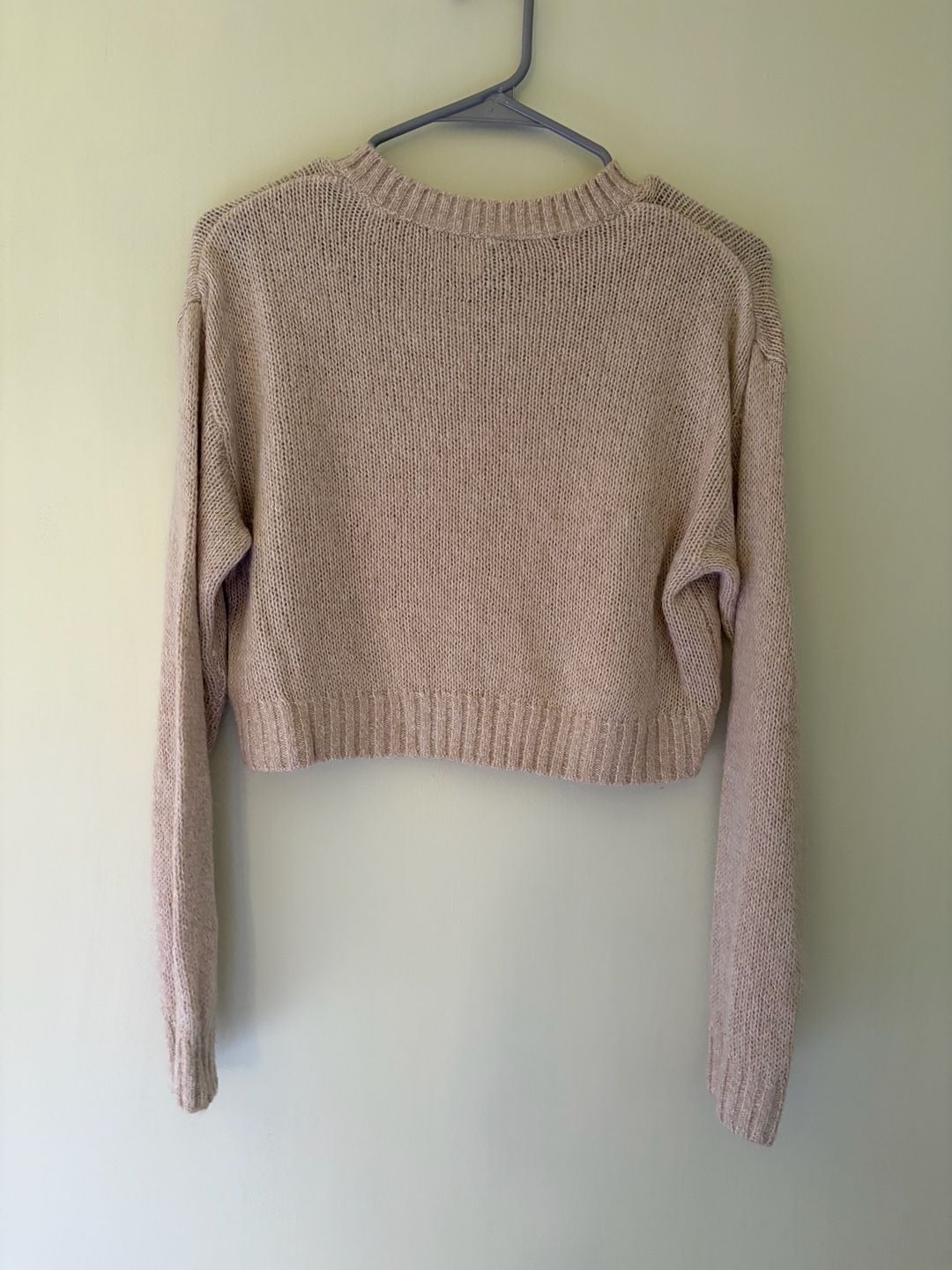 H&M Divided Cropped Sweater Size XS Beige Knit Crew Neck 6