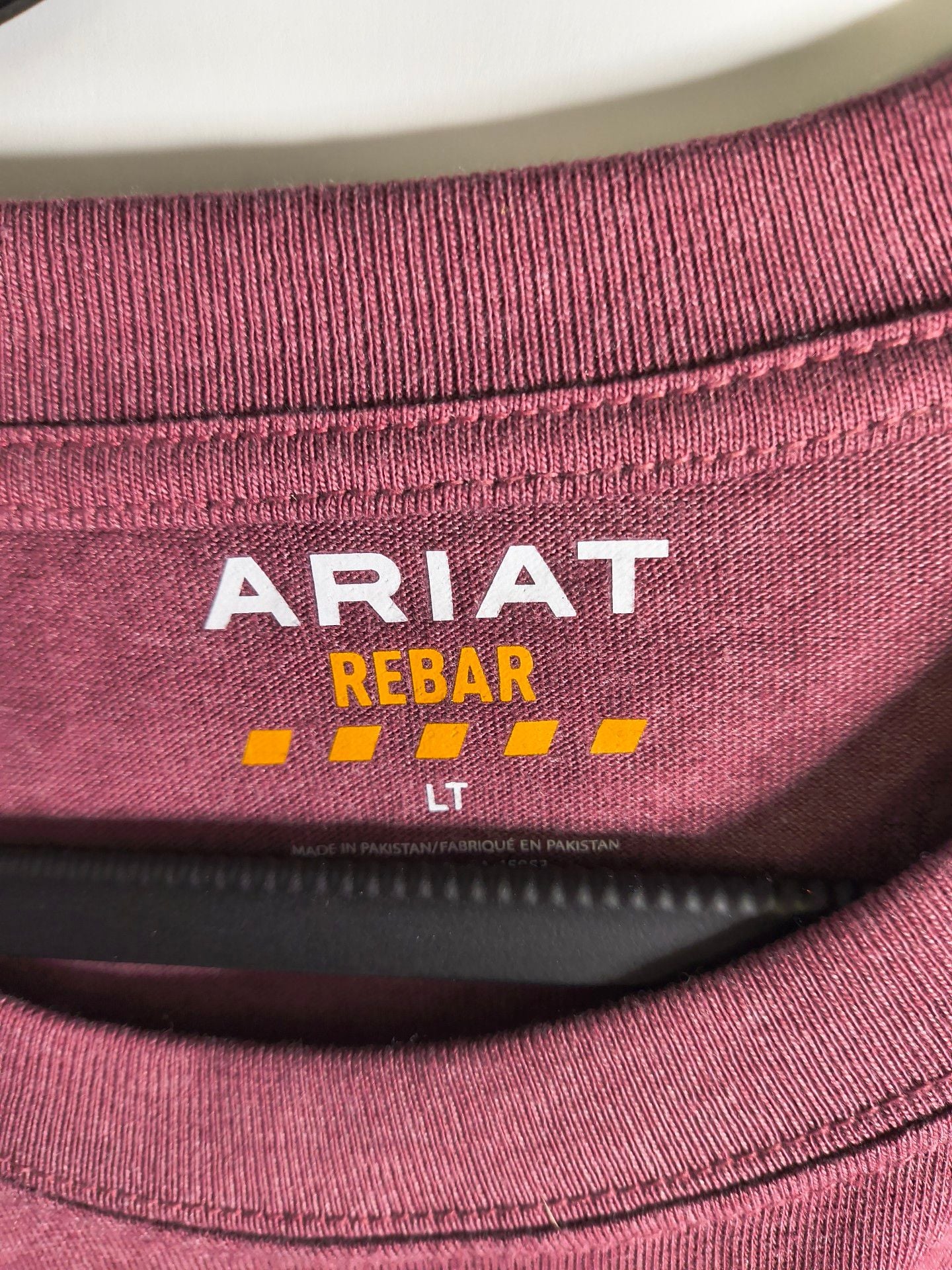 Ariat T-Shirt Size LT Burgundy Pocket Tee 5