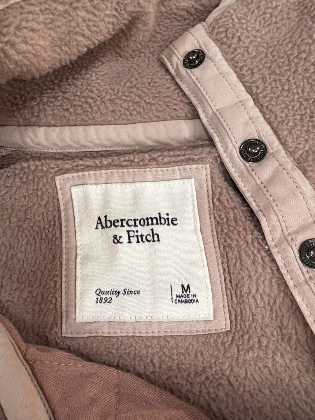 Abercrombie & Fitch Quilted Fleece Pullover Size M Pink Snap Neck Sweatshirt 2