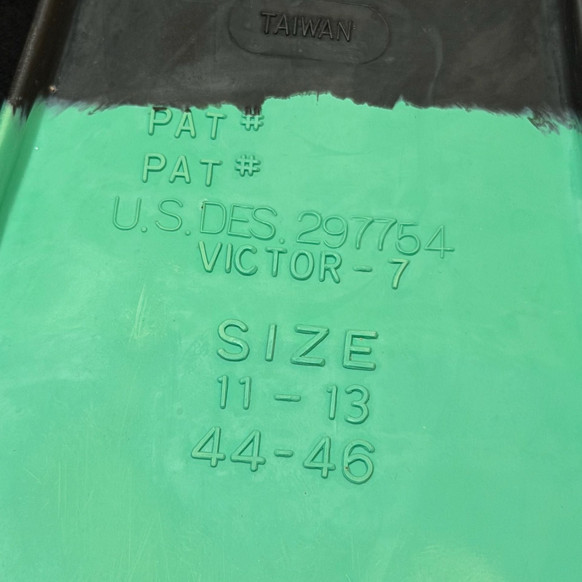 TYR Flexfins Swim Fins Green Black sz XL 11-13 6