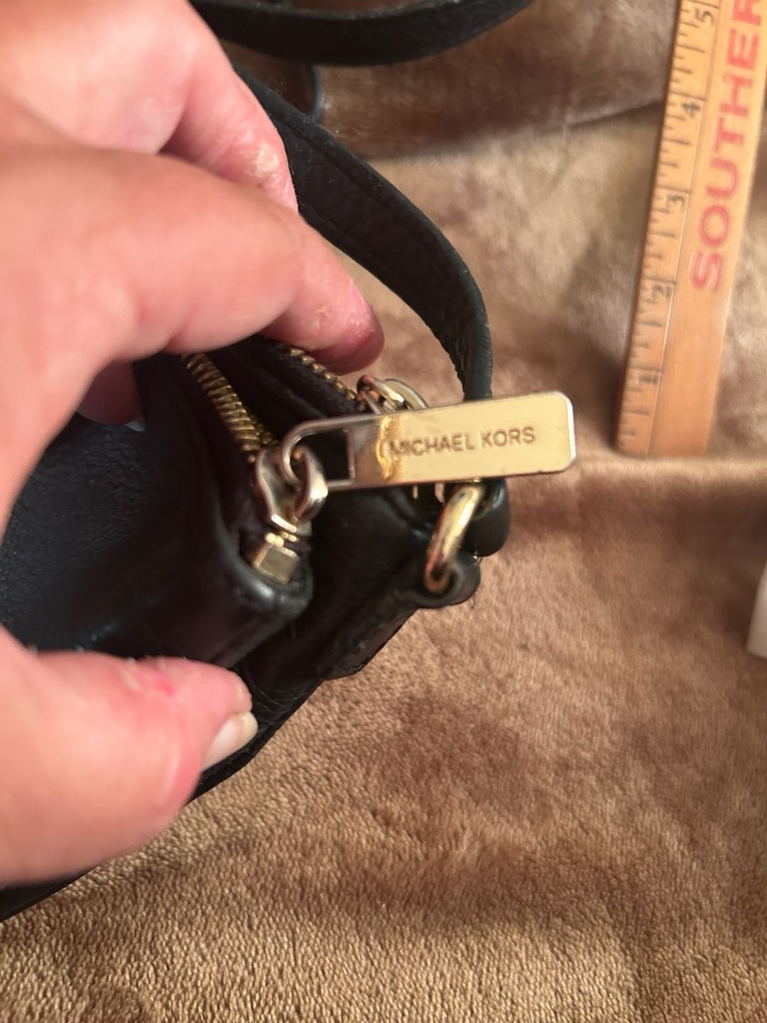 Michael Kors Black Leather Crossbody Bag Gold Hardware 4