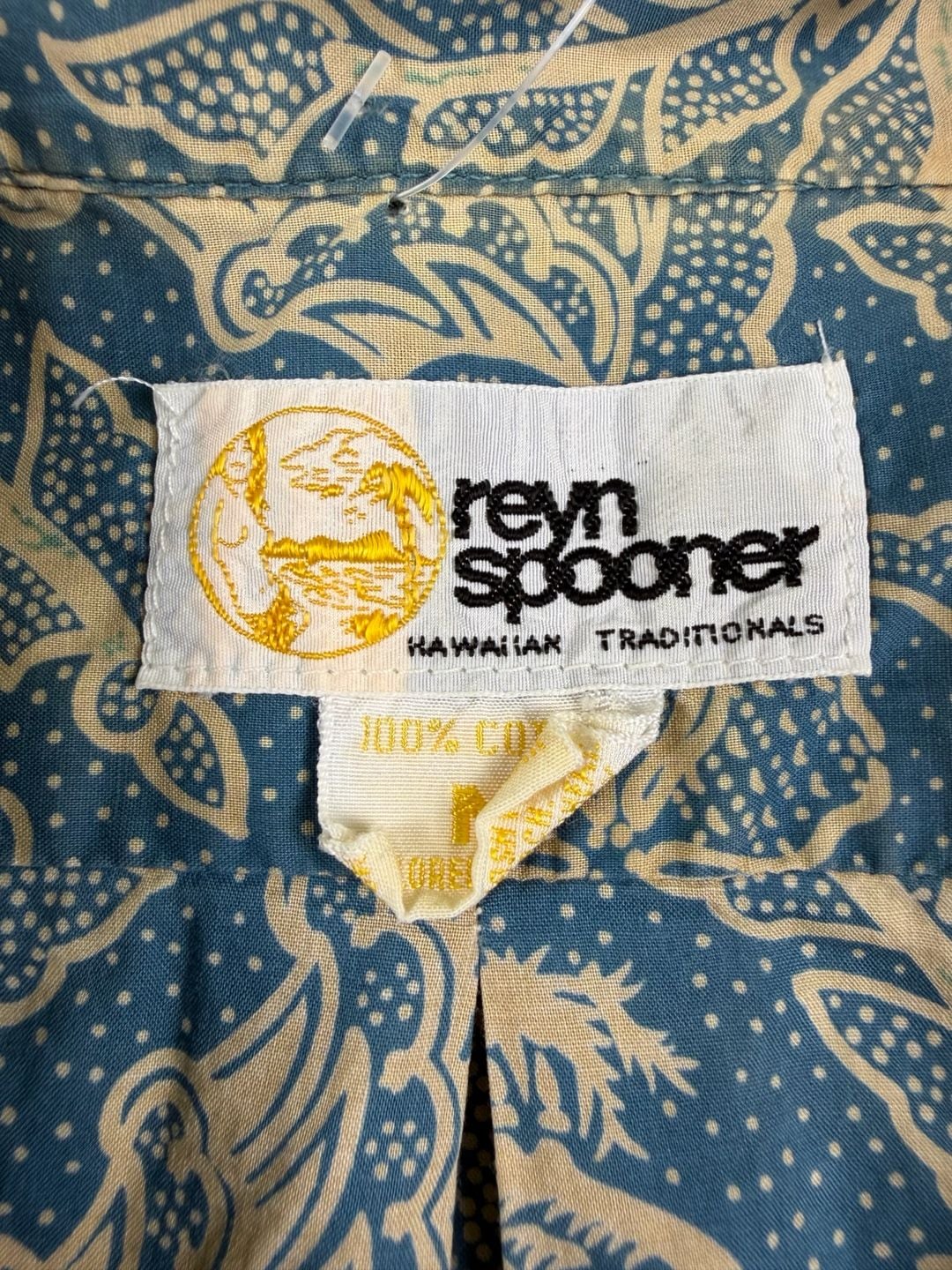 Reyn Spooner Hawaiian Shirt Blue Floral Short Sleeve Button Up Size M (OF) *fading, hole 3