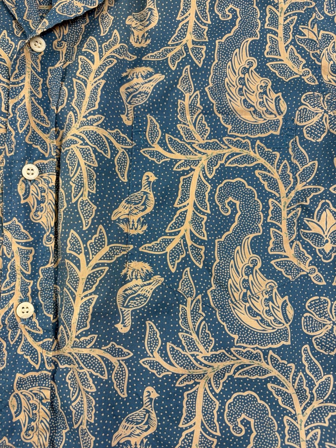 Reyn Spooner Hawaiian Shirt Blue Floral Short Sleeve Button Up Size M (OF) *fading, hole 4