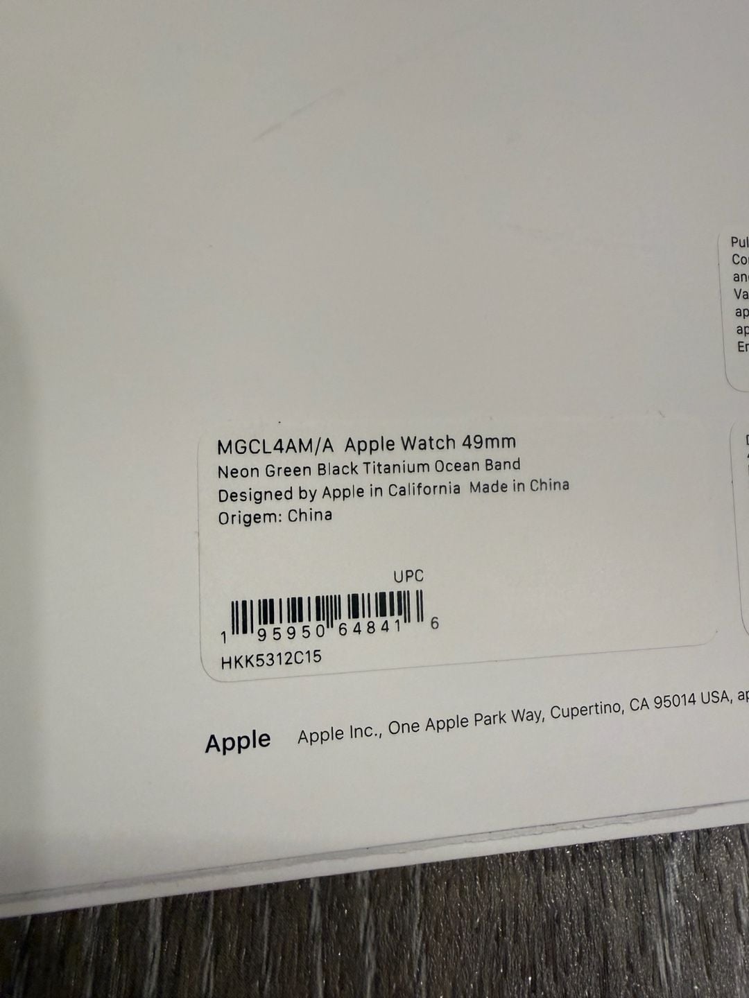 Apple Ocean Band 49mm Neon Green Black Titanium MGCL4AM/A 4