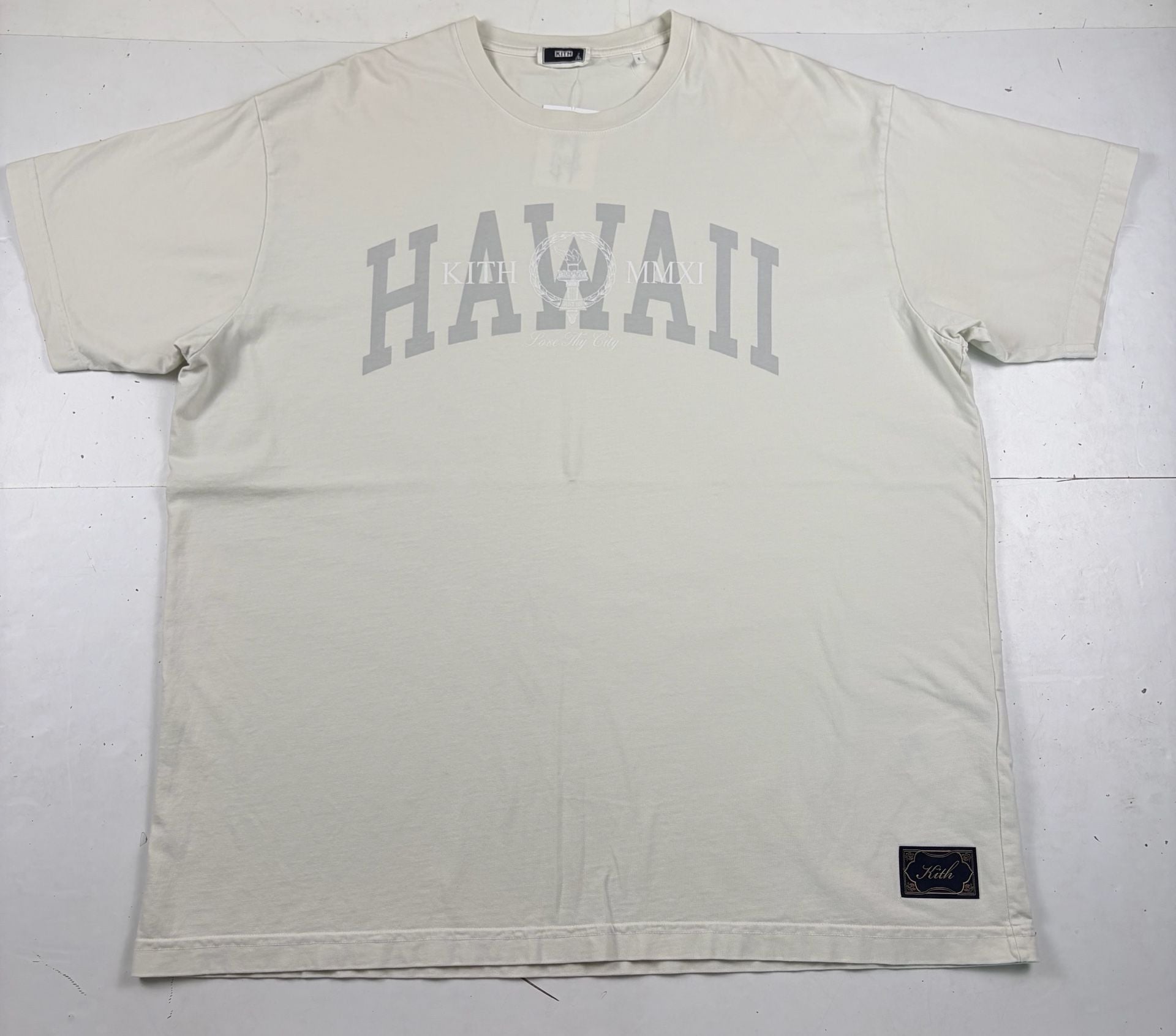 Kith Hawaii Love Thy City Graphic T-Shirt White Size XL (OF) 2