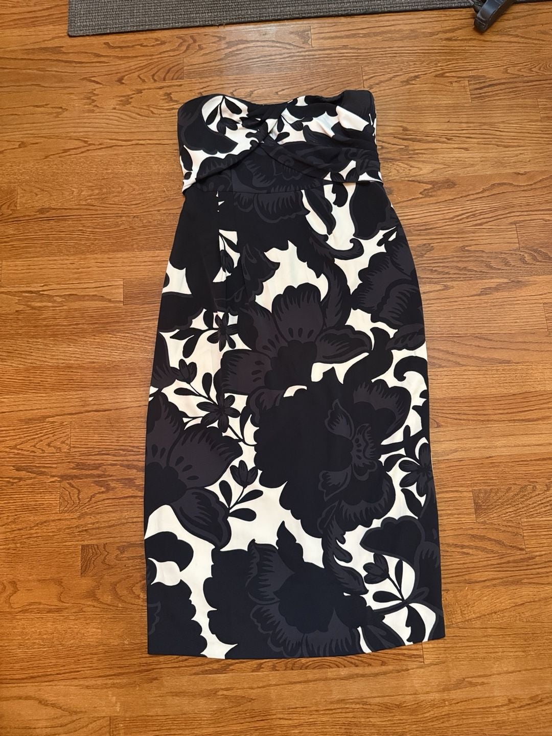 Black and White Floral Strapless Dress 2