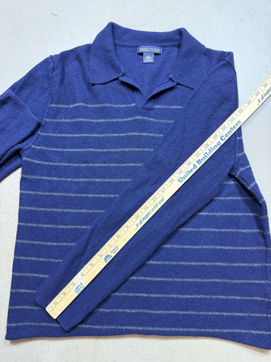 Banana Republic Polo Sweater Size L Blue Striped lambs wool/Cashmere 6