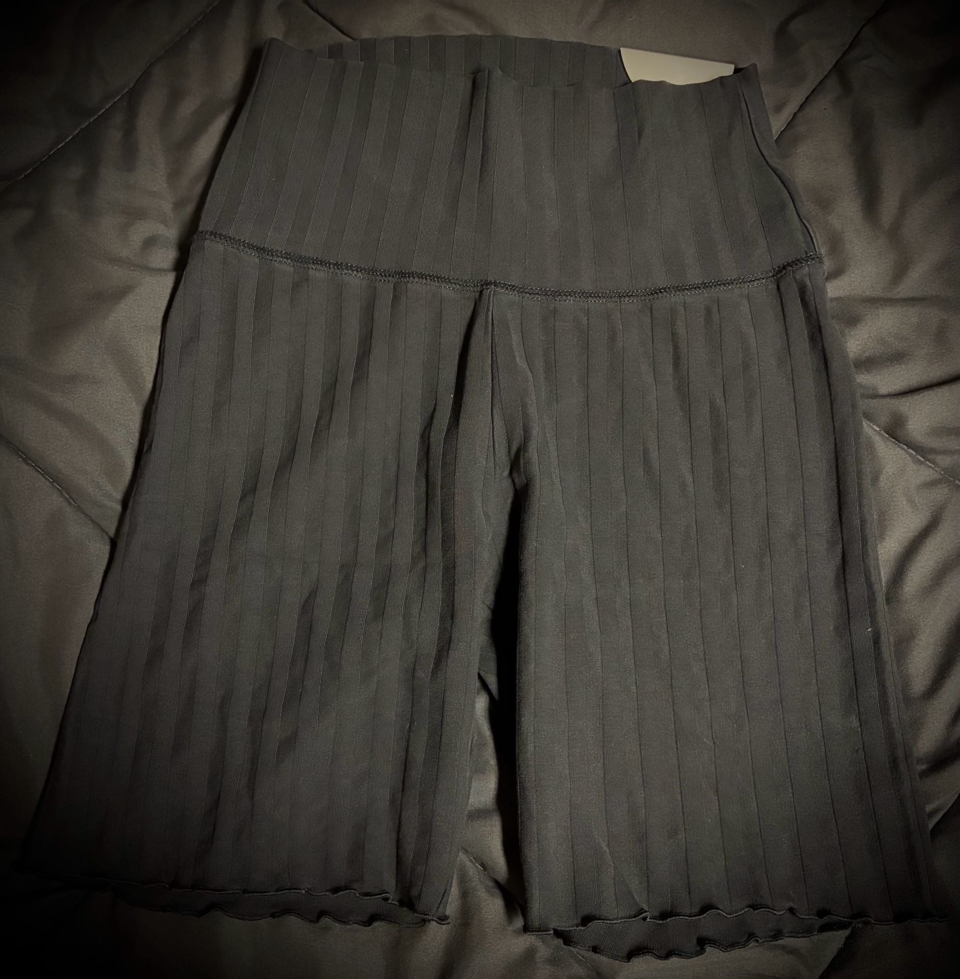 OFFLINE by Aerie OG Original Bike Short Size M Black Ribbed High Rise 1