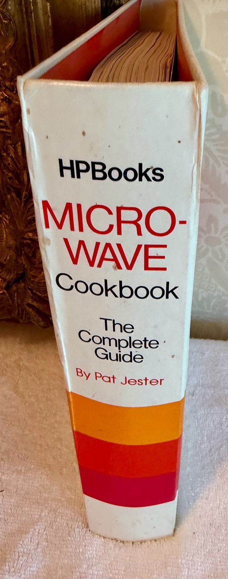 Vintage 1982 HPBooks Microwave Cookbook Complete Guide Pat Jester Ring Binder 2