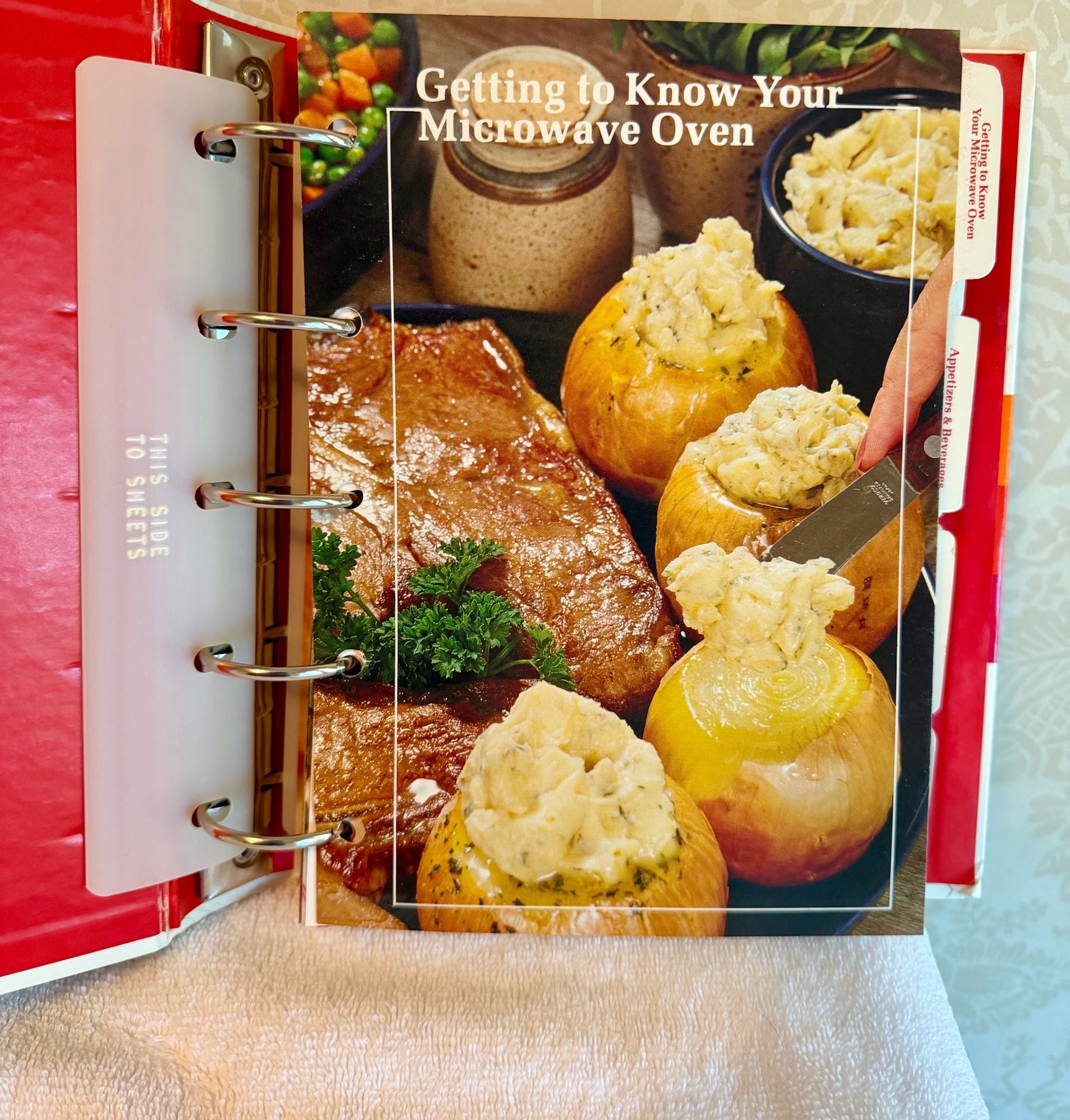 Vintage 1982 HPBooks Microwave Cookbook Complete Guide Pat Jester Ring Binder 4