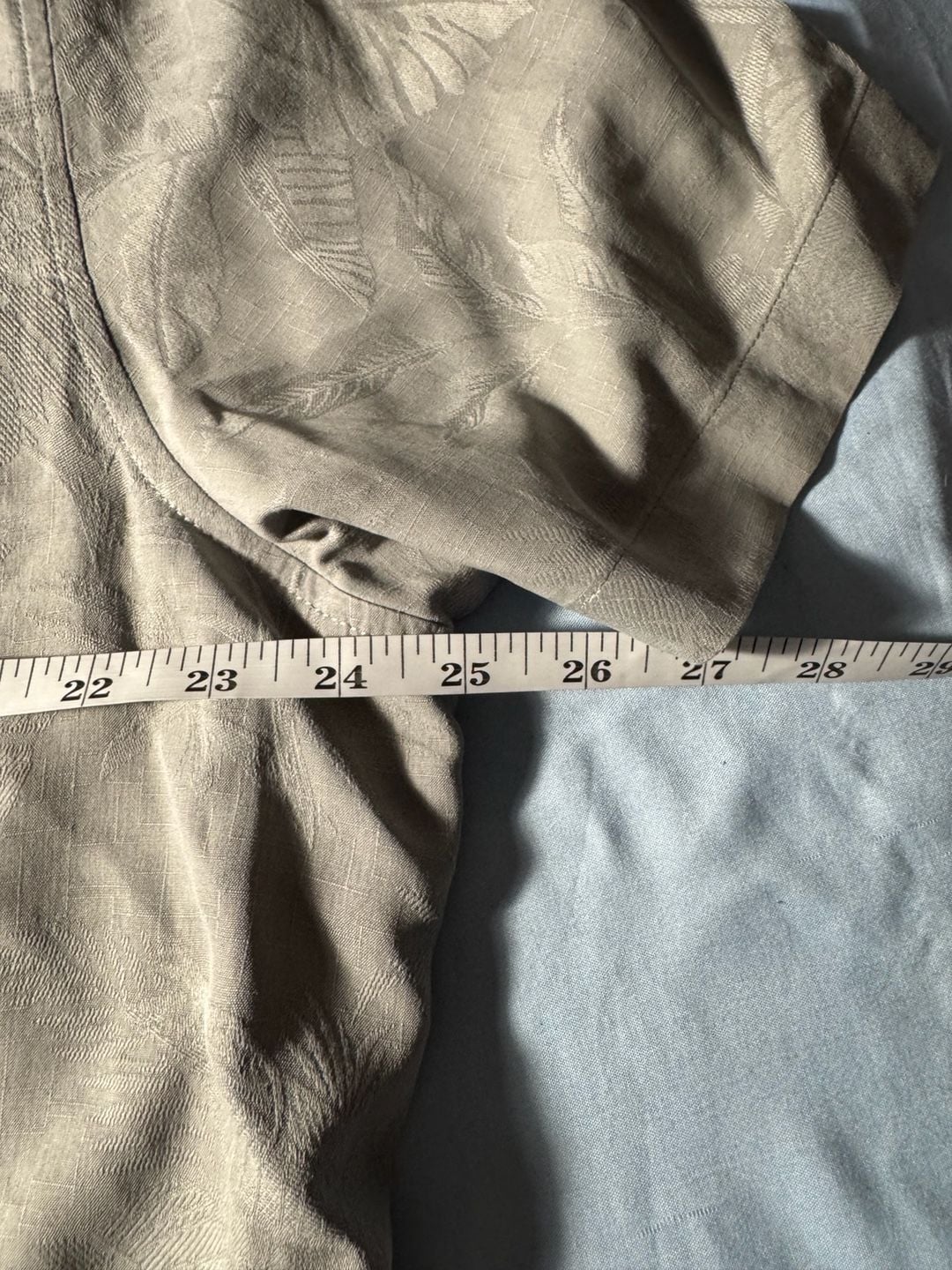 Tommy Bahama Silk Camp Shirt Size XL Gray 9