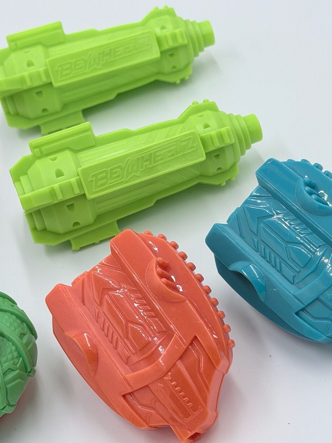 Hasbro Beywheelz Stunt Set Spin Tops Rippers Launchers Lot 5