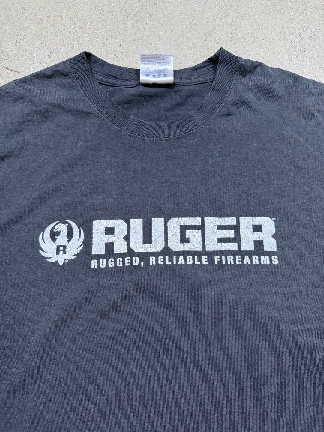 Ruger firearms Logo Graphic T-Shirt Black Size 2XL 4