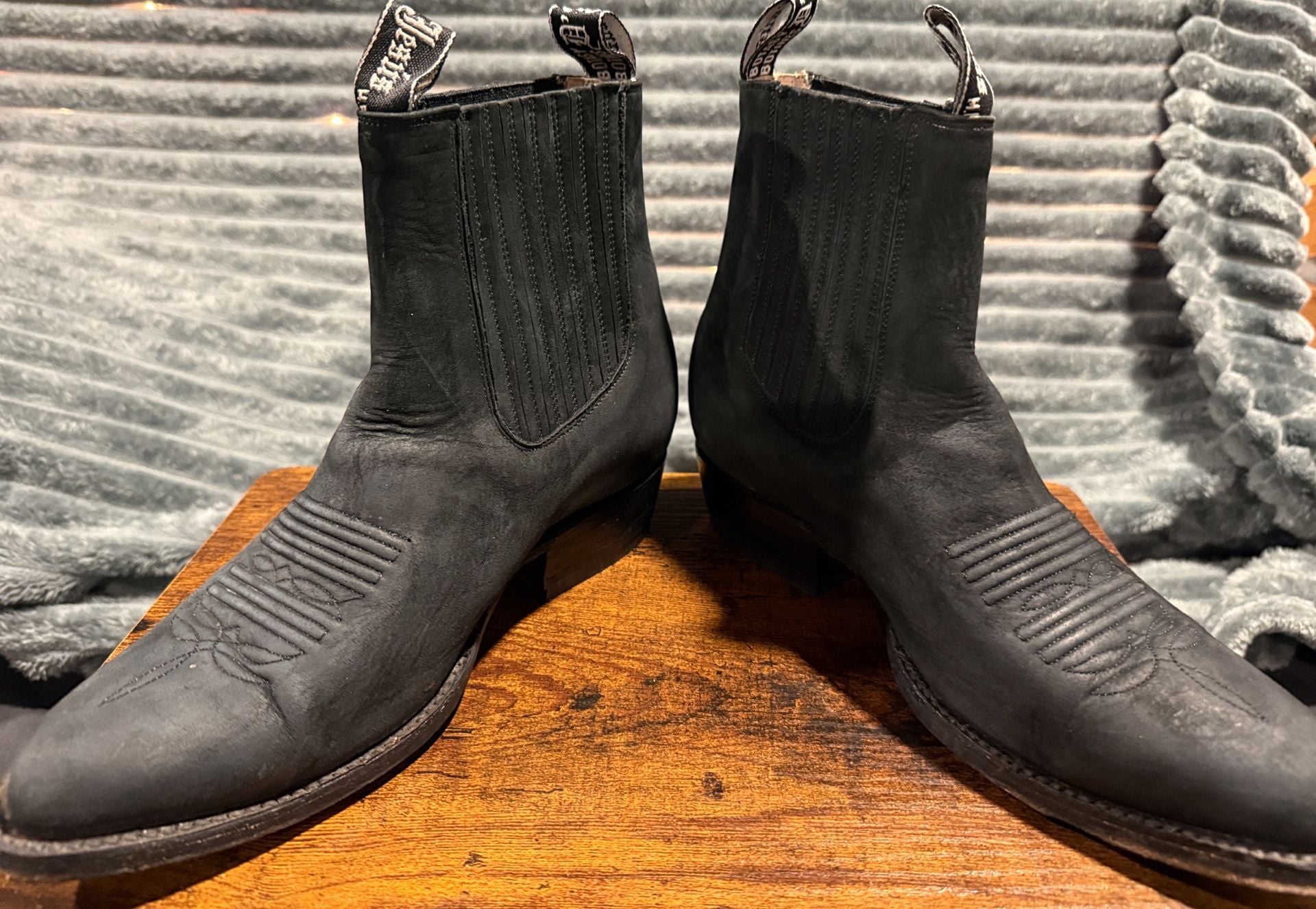 Botas Jaca Western Chelsea Boots Black Leather Pointed Toe Pull Tabs 4