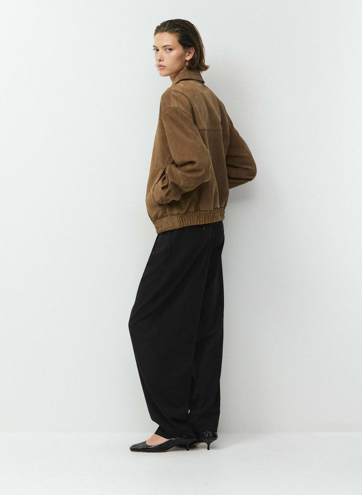 ARITIZA Jones Bomber - Suede Jacket Size Medium NWT 5