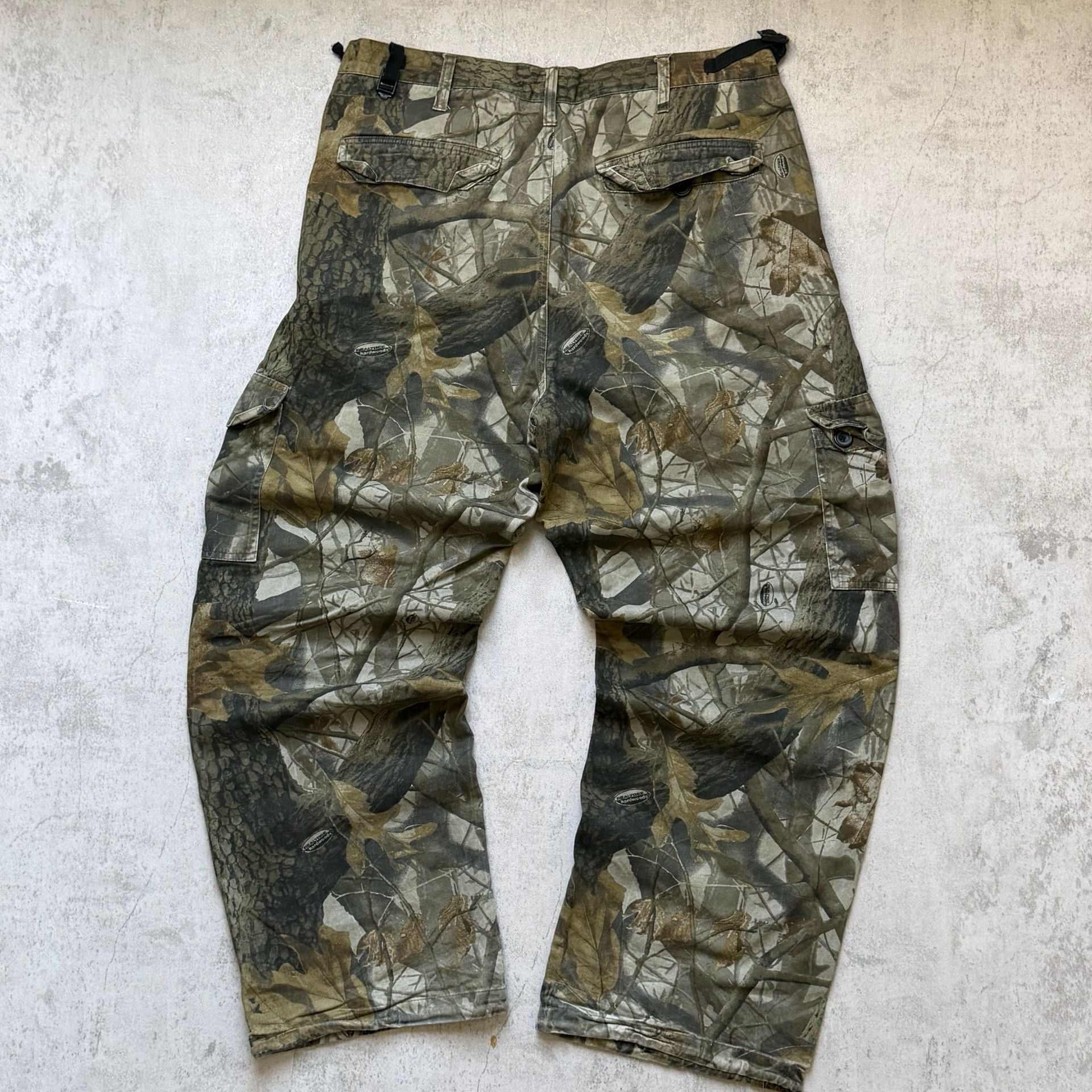 Outfitter Ridge Real Tree Camo Cargo Pants 36x31 9