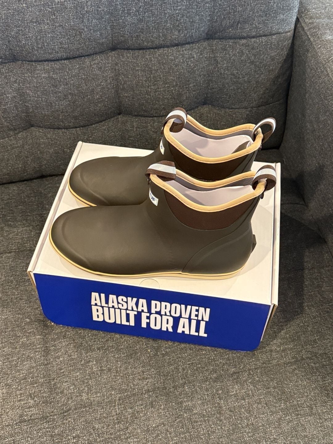 12M - XTRATUF Ankle Boots Brown Rubber Deck Boots 3
