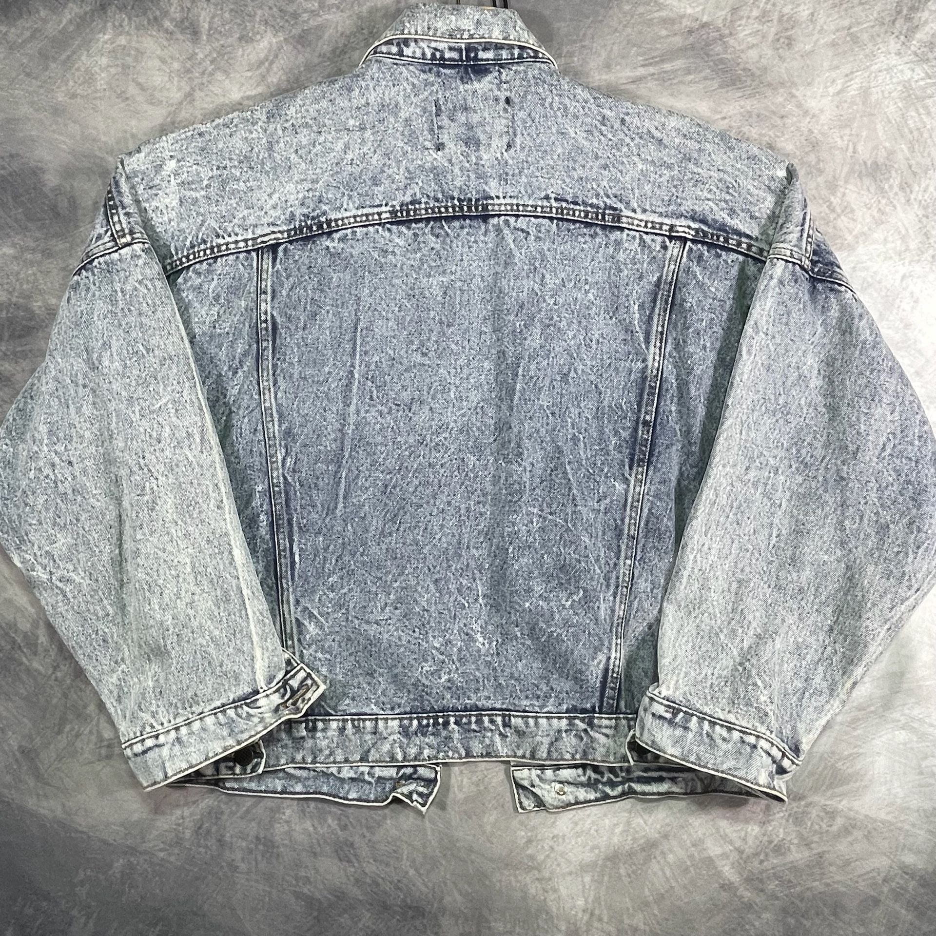 Tiger-Fox Vintage Denim Jacket Size M Acid Wash 100% Cotton 8