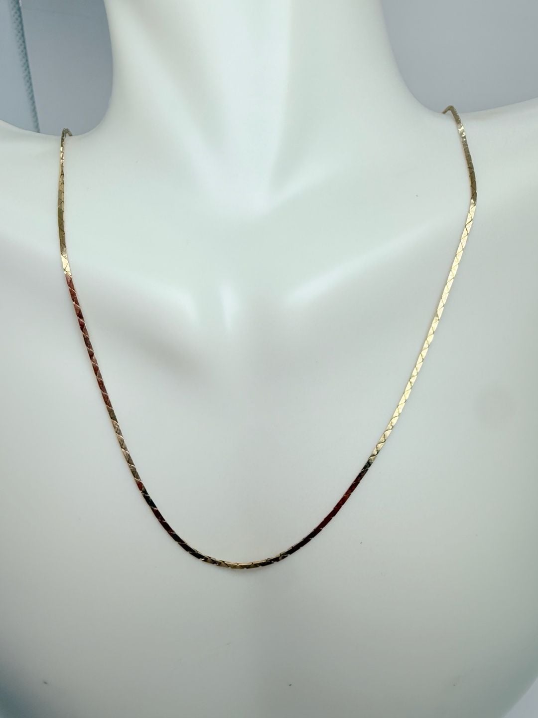 Solid 14k Yellow Gold Vintage Cobra Necklace 16" 4