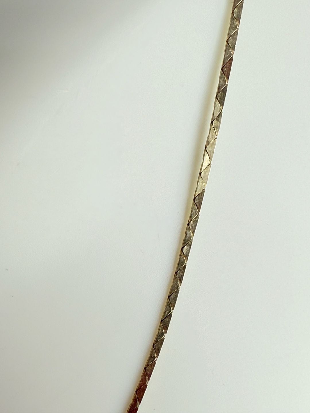 Solid 14k Yellow Gold Vintage Cobra Necklace 16" 10