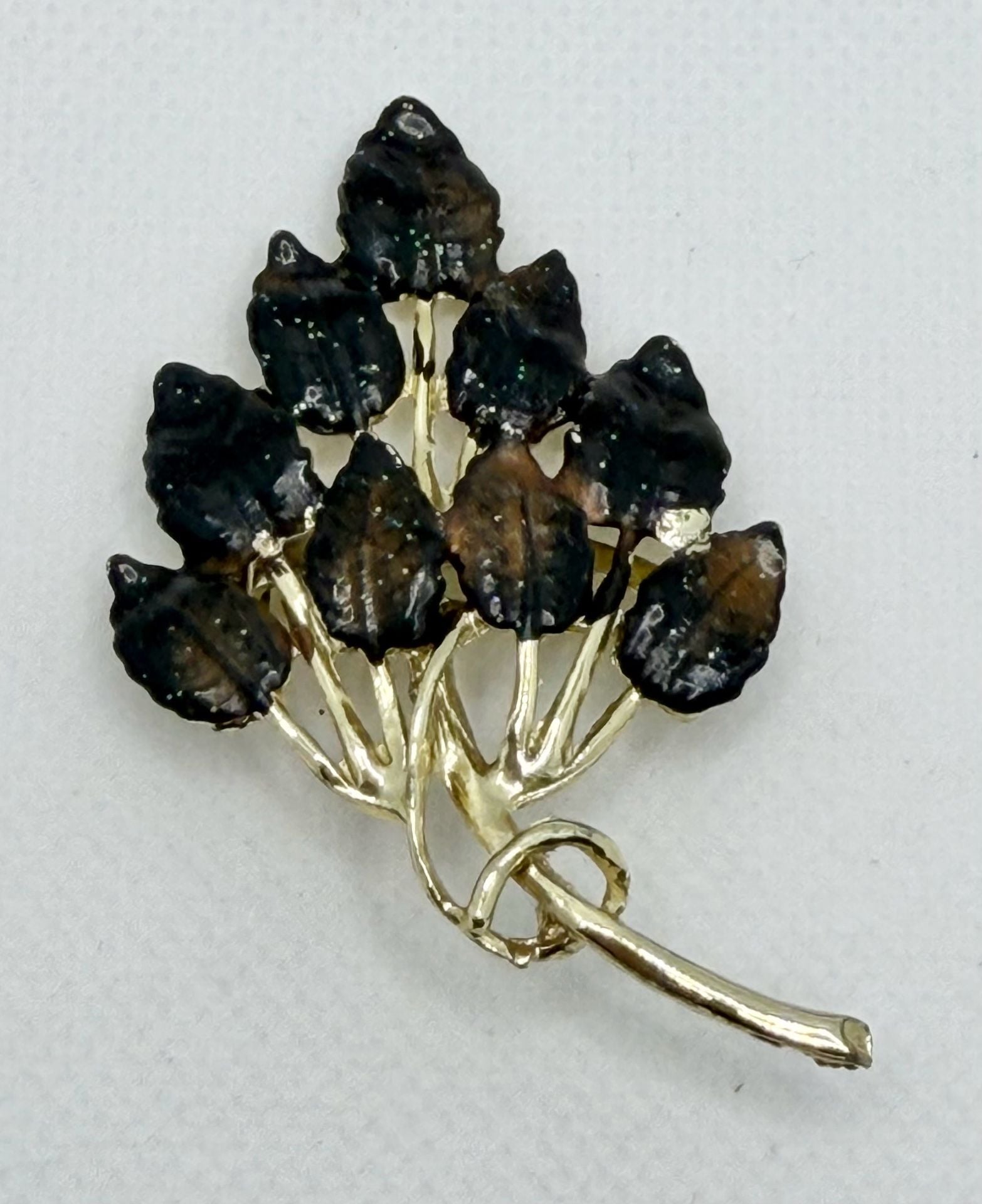 Vintage Black Enamel Leaf Cluster Brooch Pin Gold Tone 2