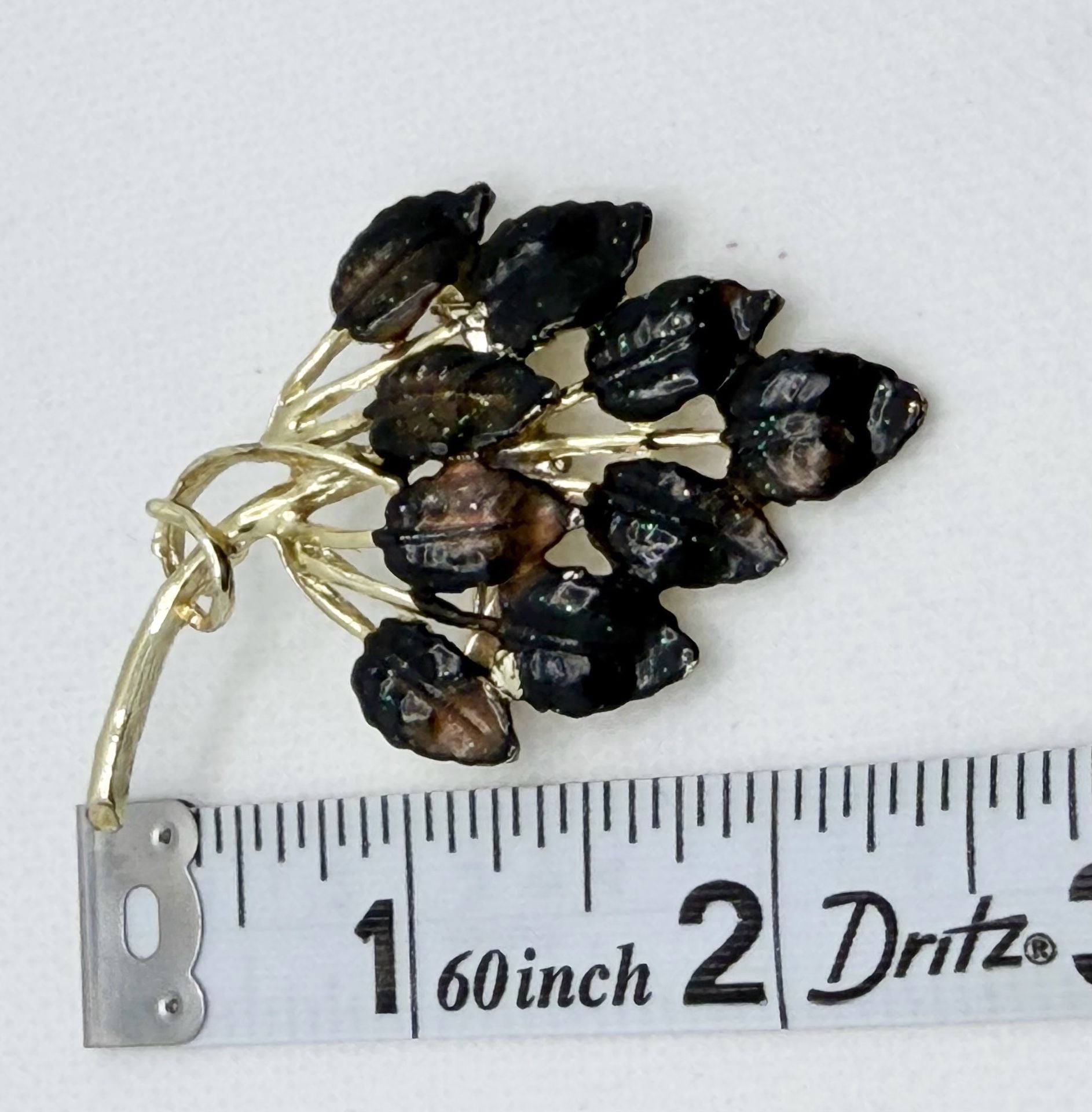 Vintage Black Enamel Leaf Cluster Brooch Pin Gold Tone 4