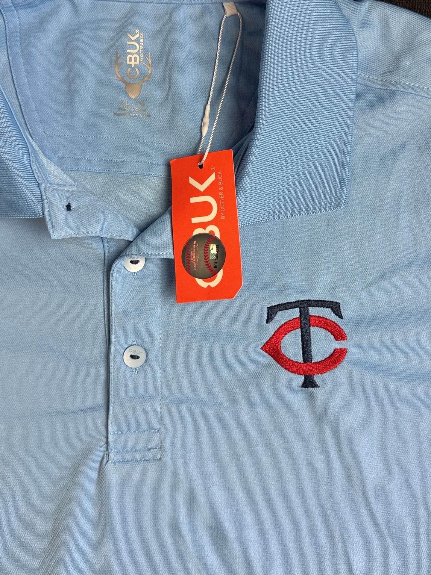 Cutter & Buck Minnesota Twins MLB Polo Size XL Light Blue CBUK 3