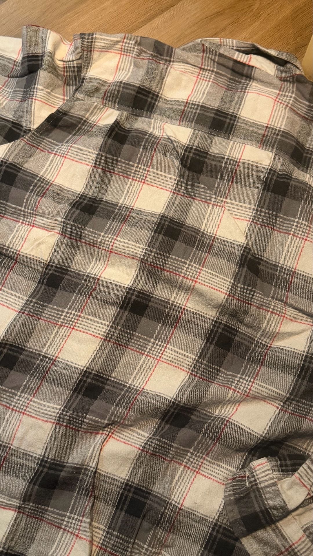 Faded Glory Plaid Flannel Shirt Size L 42/44 Gray Black Cotton Button Down 5