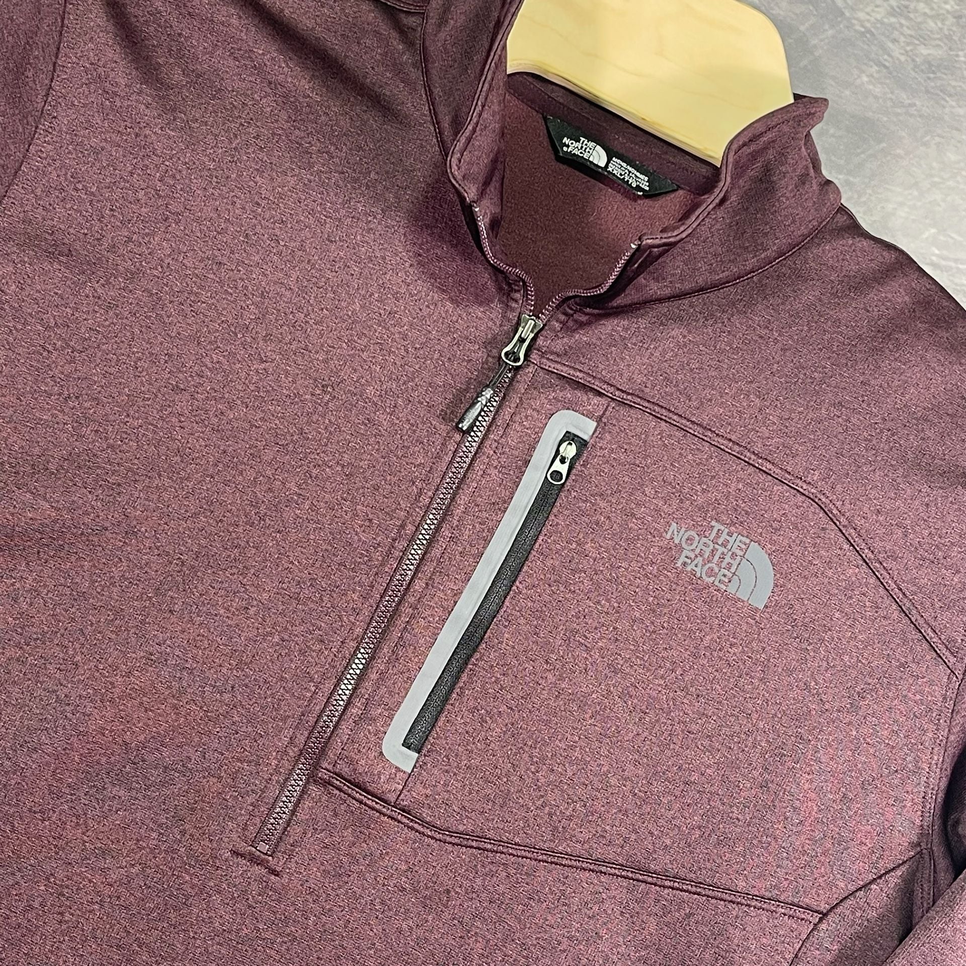 The North Face 1/4 Zip Pullover Size XXL Burgundy Fleece Jacket 9