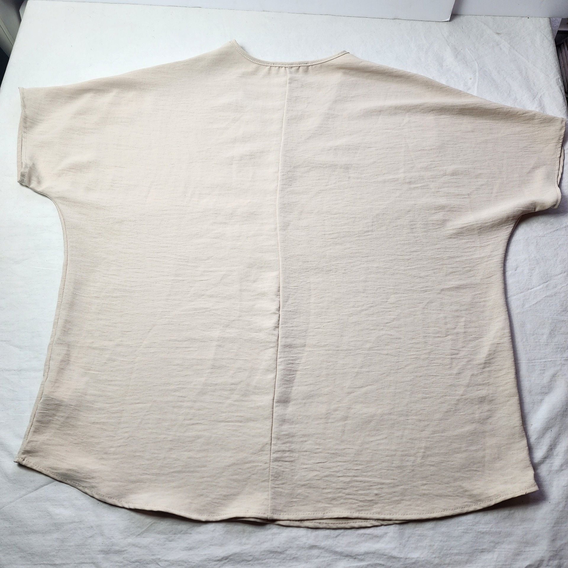 Entro V-Neck Short Sleeve Top Cream 2XL 9