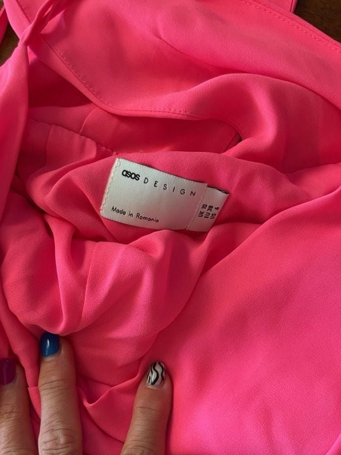 ASOS DESIGN pink deep V ruched dress 5