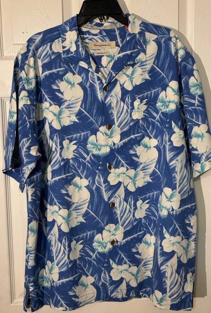 Tommy Bahama Silk Hawaiian Shirt Size L Blue Floral Short Sleeve Camp Shirt 2