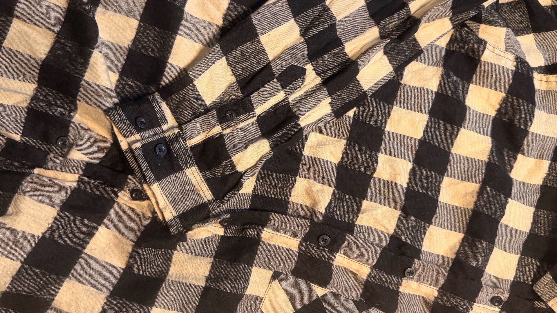 BoohooMAN Buffalo Plaid Flannel Button-Down Shirt Yellow Black 4