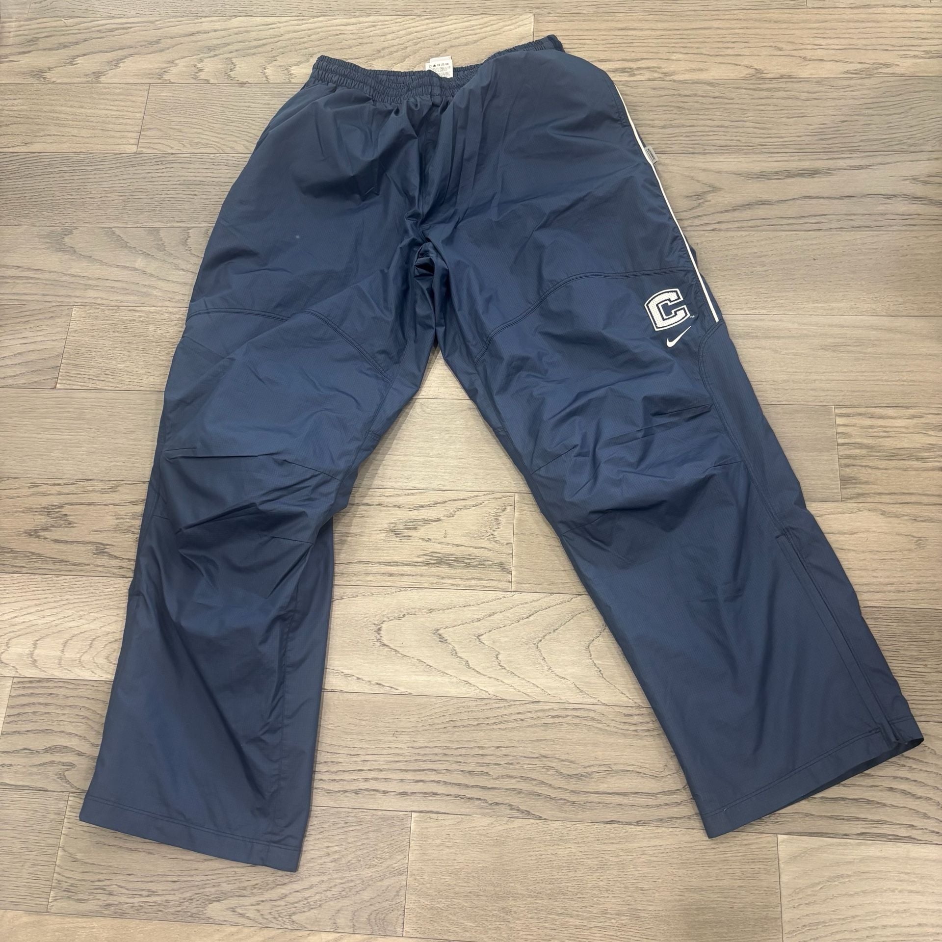 Nike UConn Storm-Fit Pants Size XL Blue Windbreaker Athletic Track 2