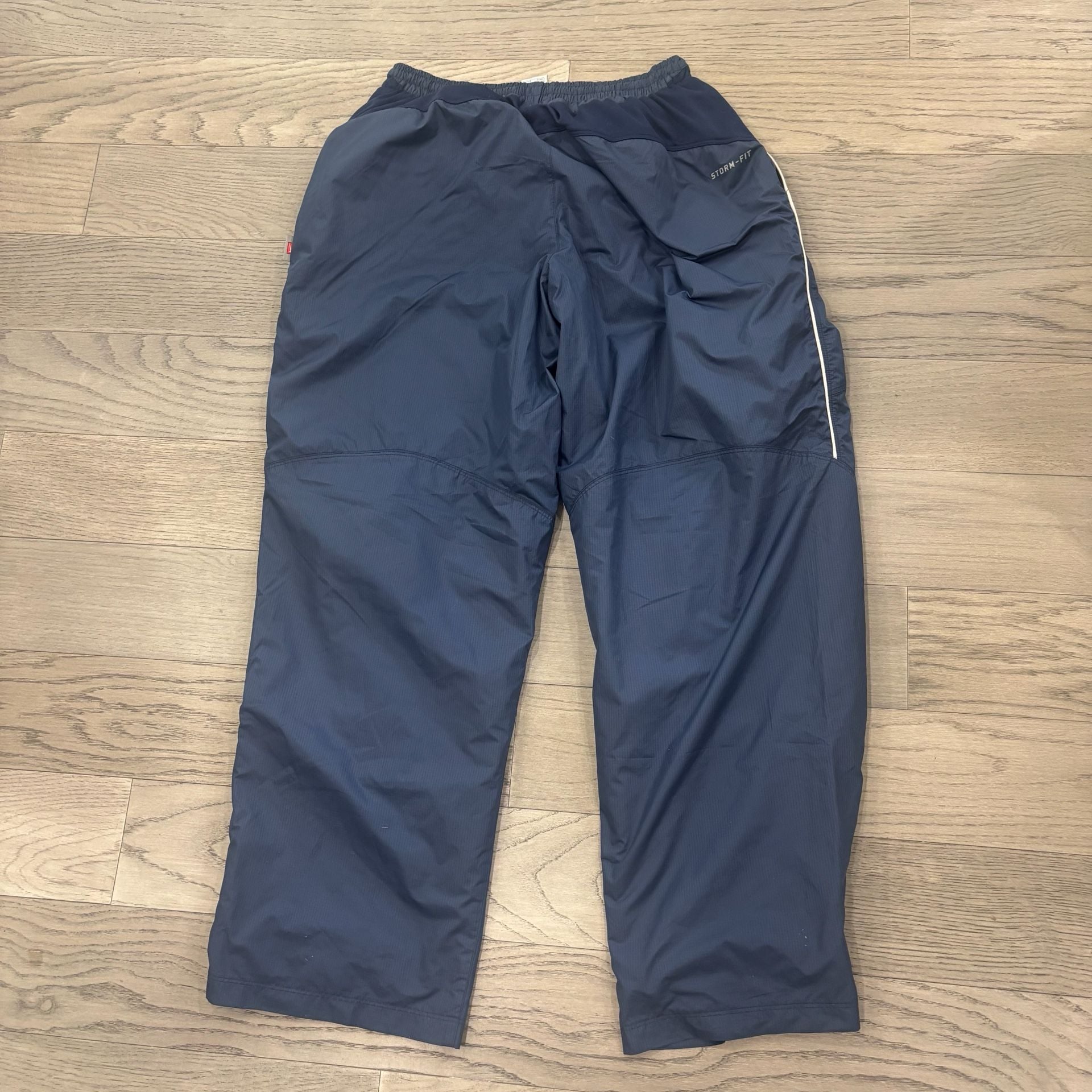 Nike UConn Storm-Fit Pants Size XL Blue Windbreaker Athletic Track 6