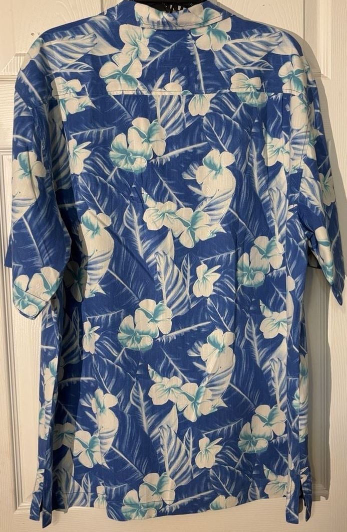 Tommy Bahama Silk Hawaiian Shirt Size L Blue Floral Short Sleeve Camp Shirt 4
