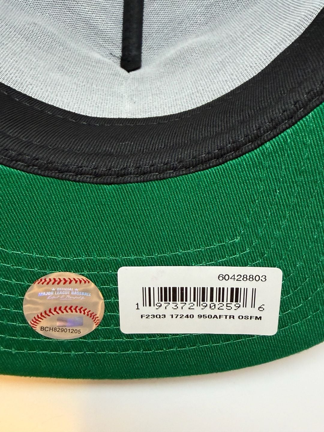 New Era New York Yankees 9FIFTY A-Frame Trucker Hat Black 11