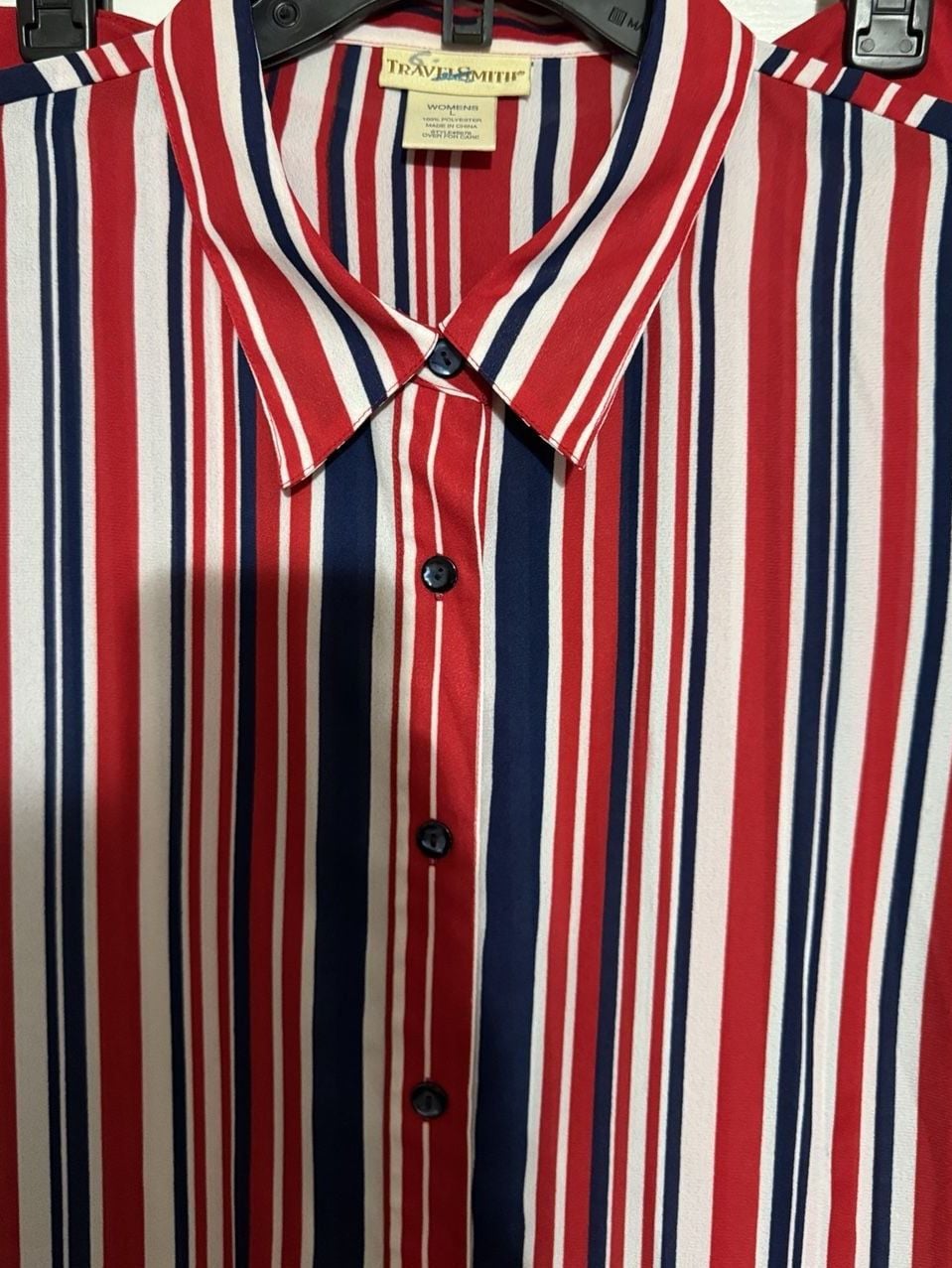 2 pc outfit TravelSmith Button Up Shirt Size L and red pants 3