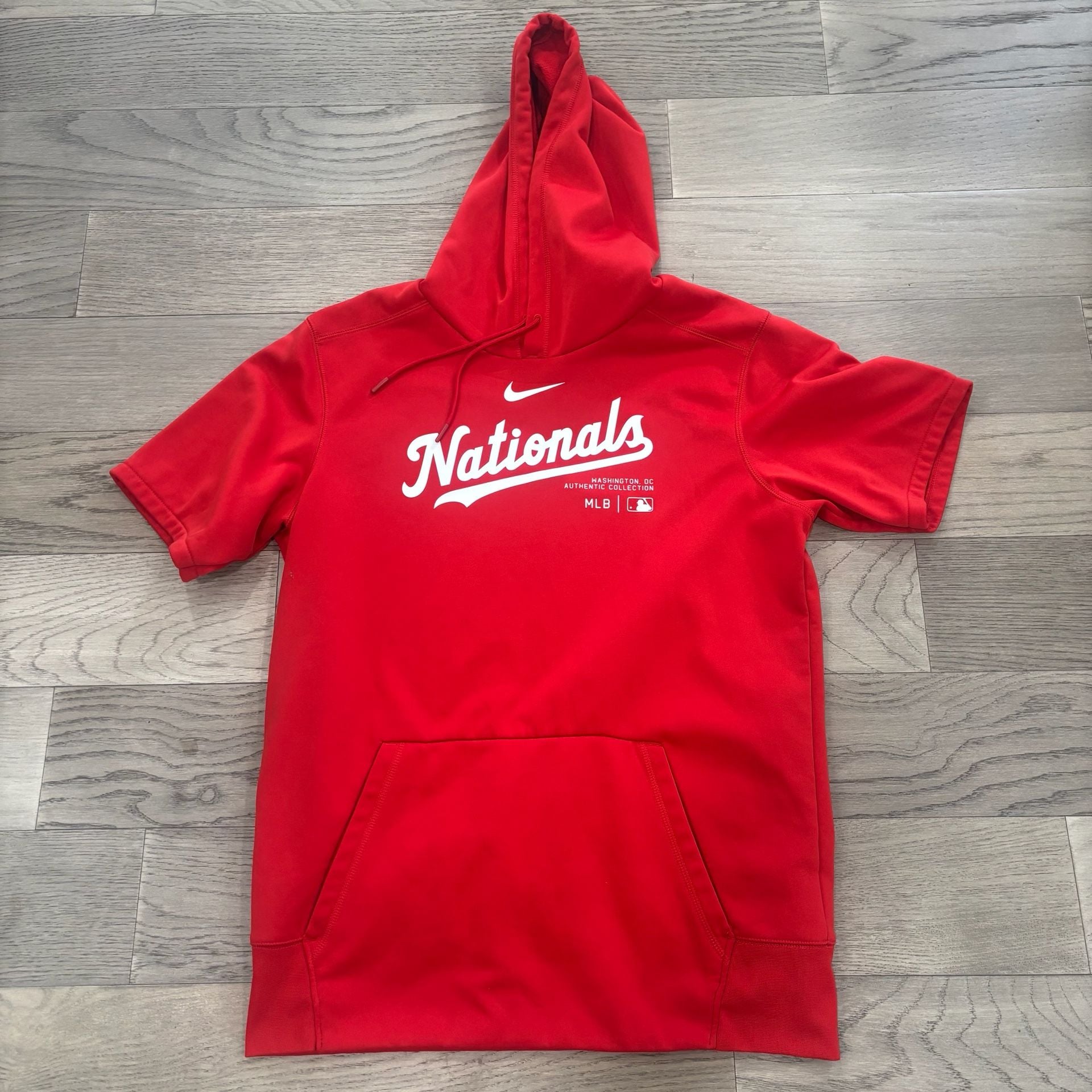 Nike Washington Nationals team issued MLB Therma-Fit Short Sleeve Hoodie Size M 2