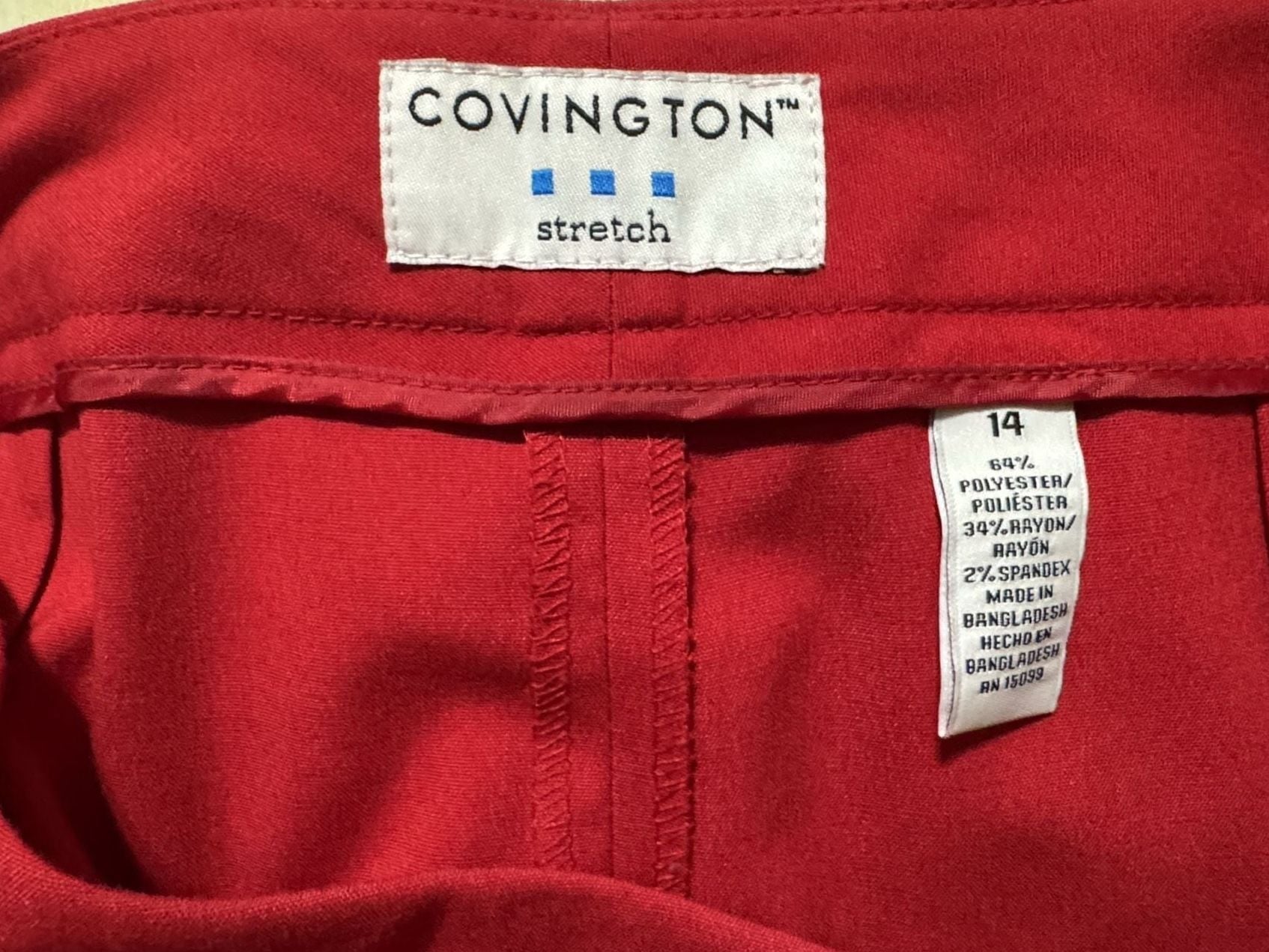 2 pc outfit TravelSmith Button Up Shirt Size L and red pants 7